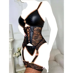 لباس فانتزی زنانه با ست بادی لاتکس و شورت و جوراب زنبوری